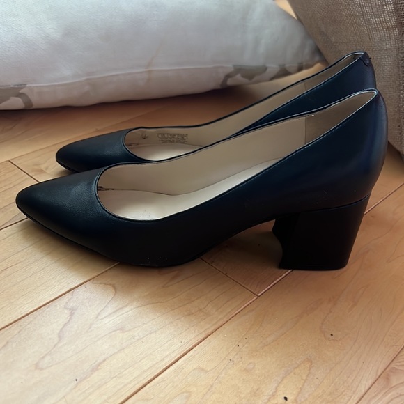 Nine West heels - Picture 2 of 3